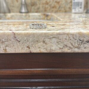Moissanite band